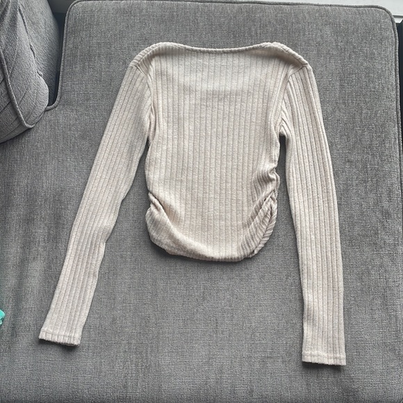 Basic Plush Ribbed Textured Knit - Picture 2 of 2